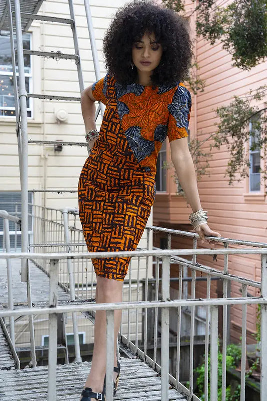 Monarch Crew Neck Short Sleeve Sheath Dress (M)