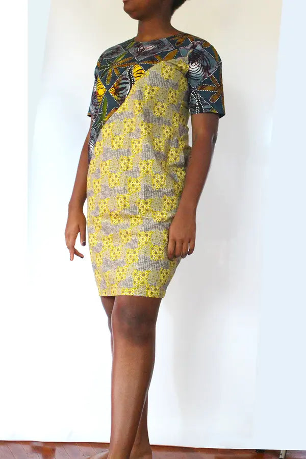 Gems Crew Neck Short Sleeve Sheath Dress (L) noraokafor