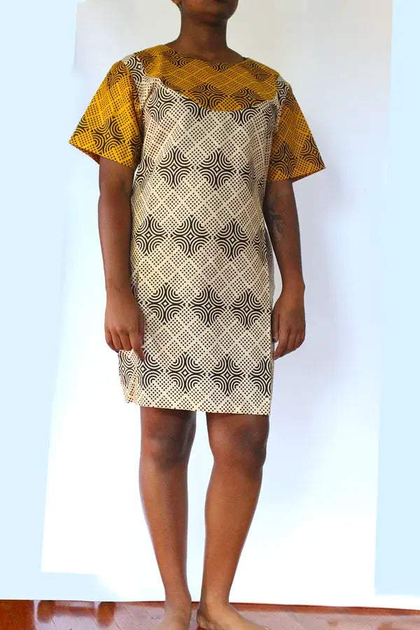 Toffee Crew Neck Short Sleeve Sheath Dress (XL, XXXL) noraokafor