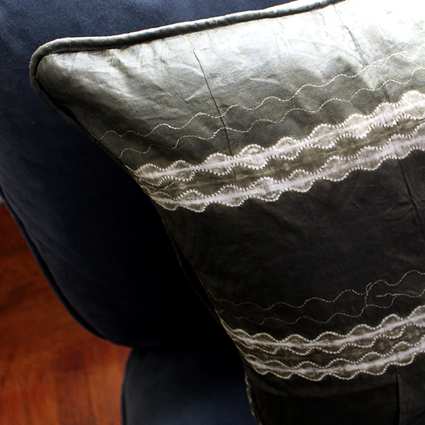 Pearls 20x20 Pillow Cover